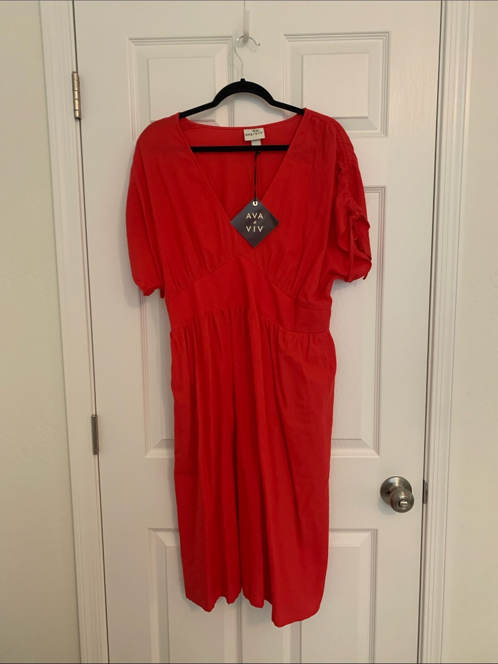 Ava & Viv Bright Red V‑Neck Dress With Pockets - Size X